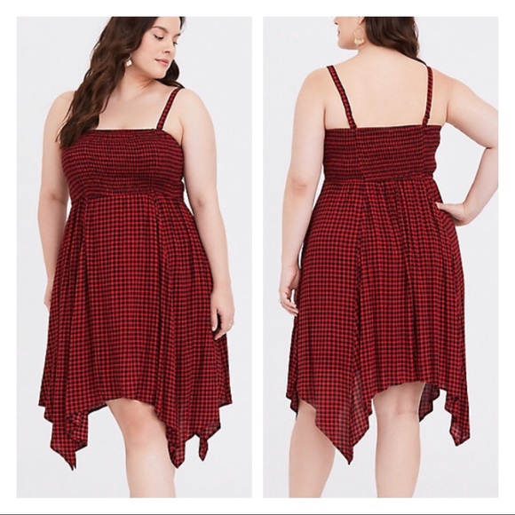 torrid Dresses & Skirts - NWT Torrid Gingham Print Gauze Handkerchief Dress